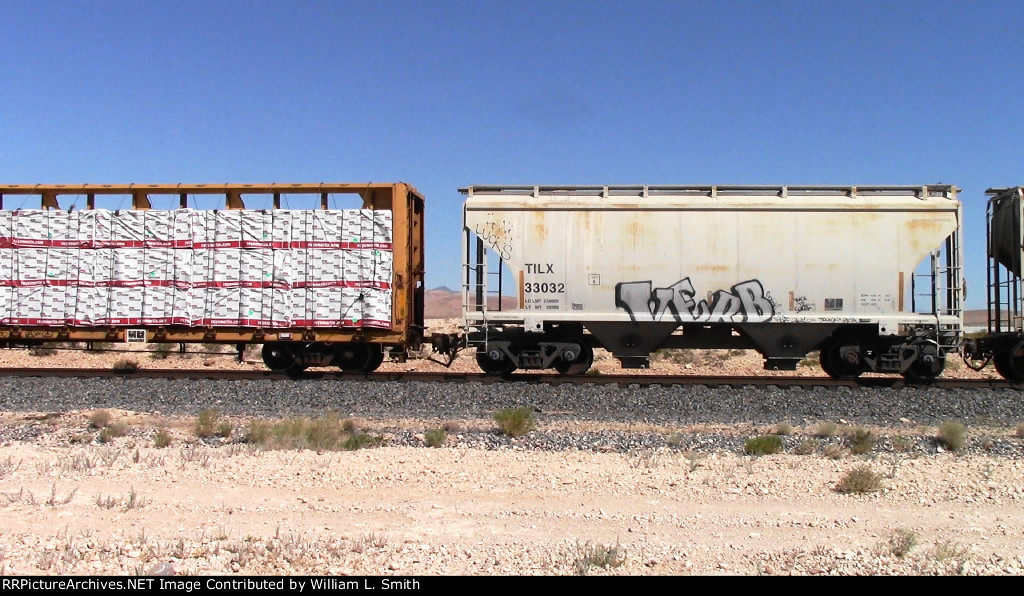 EB Manifest Frt at Erie NV W-Pshr -18